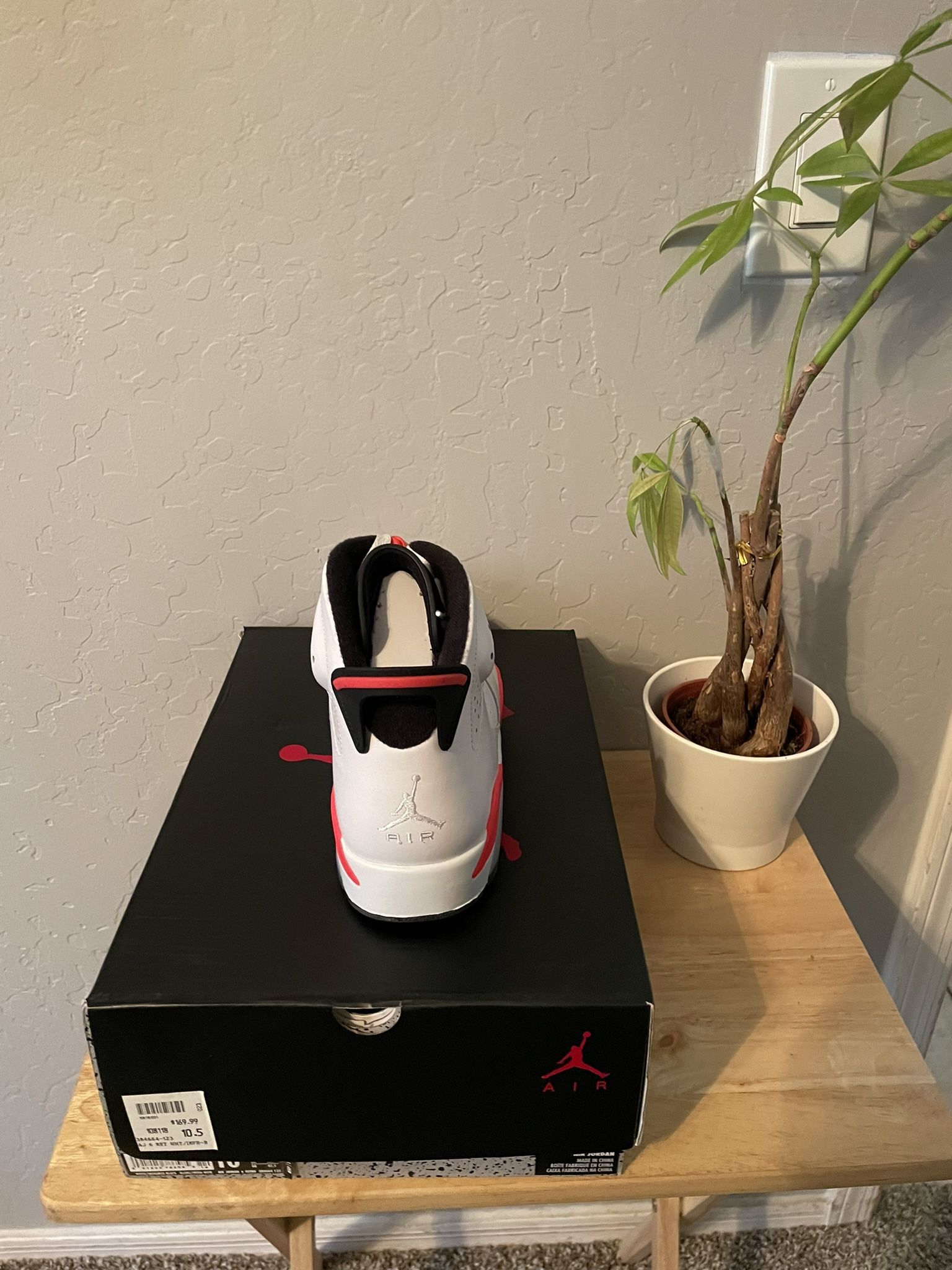 Size 10.5 - Air Jordan 6 Retro 2014 White Infrared NEW DS!!