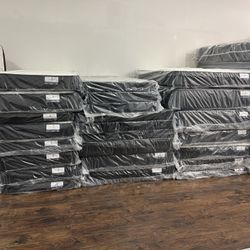 President’s Day Mattress Blow Out Event!