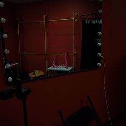 Vanity Mirror