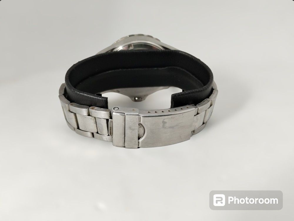 Product: Swiss Made 7217X Black Dial Men's Quartz Watch