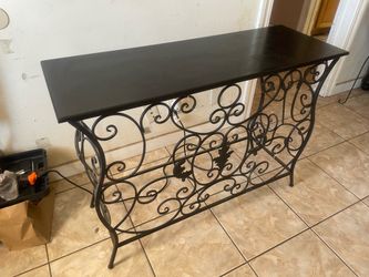 Entryway table