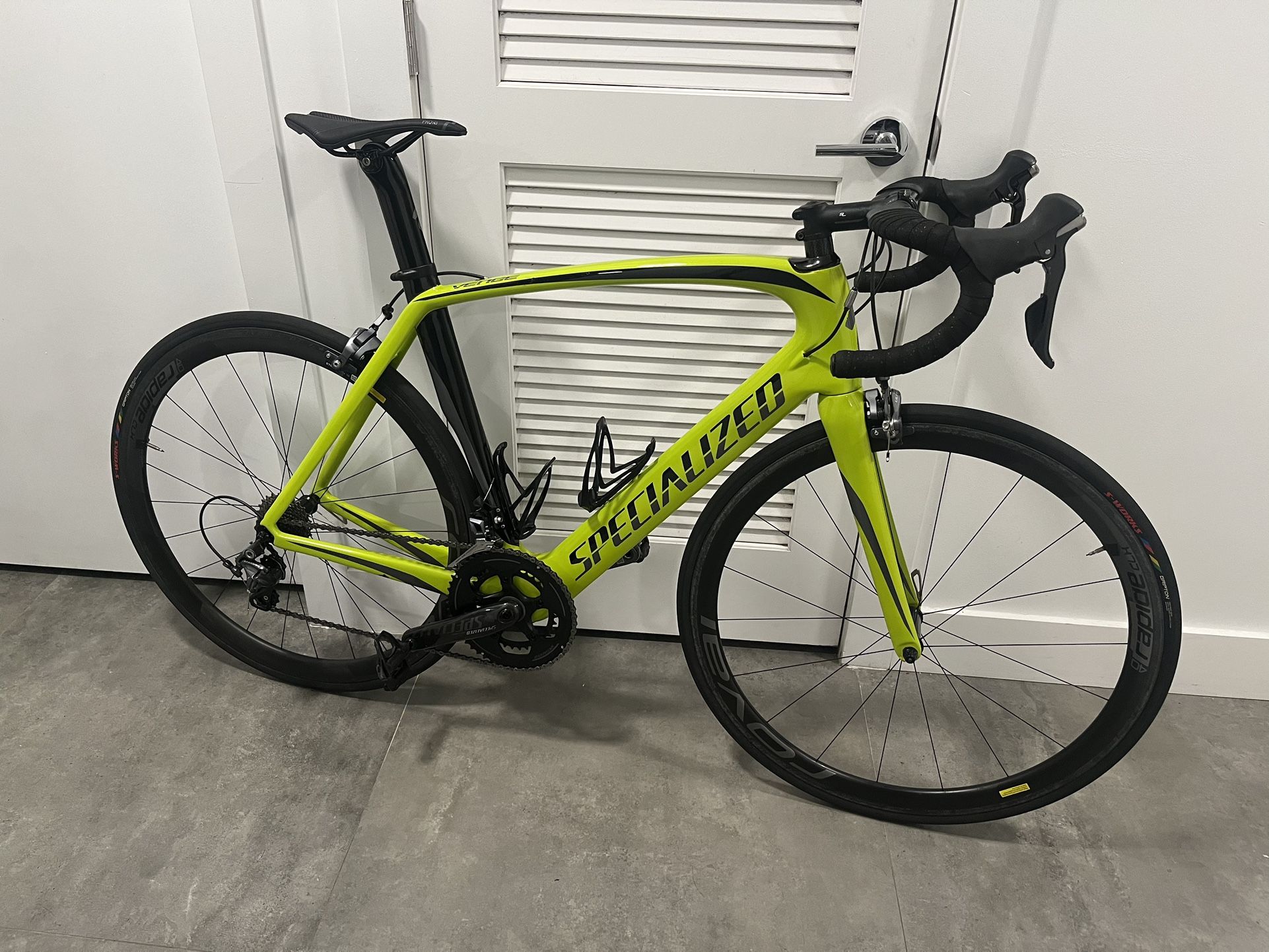 specialized venge carbon 56cm road bike roval