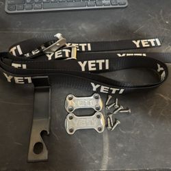 YETI Tie-Down Kit with Locking Bracket