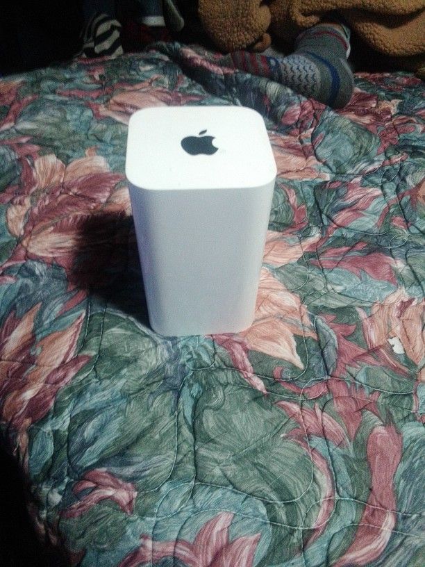 Apple Extreme Router 6th Generation 