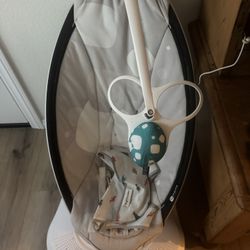 4moms Baby Swing