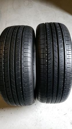 Land sport in good condition 2 tires 215 55 17 80% tread