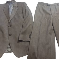 JOS A BANKS signature Collection Men's Suit 38R