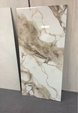 Porcelain tile