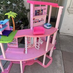 Barbie house