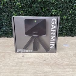 Garmin Approach R10 Portable Golf Launcher Monitor