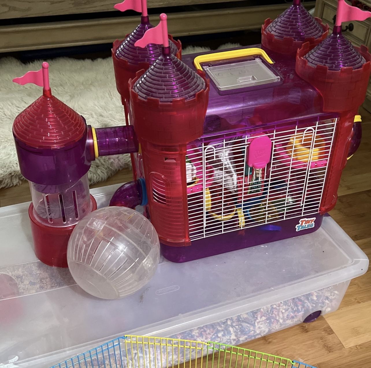 Pink Castle Hamster Cage Accessories