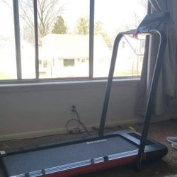 Walking Pad/ Treadmill 