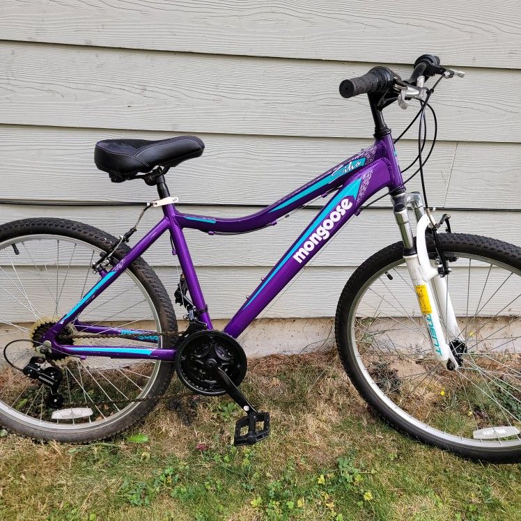 MONGOOSE SILVA BIKE
