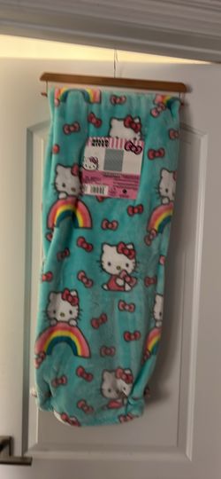 Hello Kitty Cloud Throw 