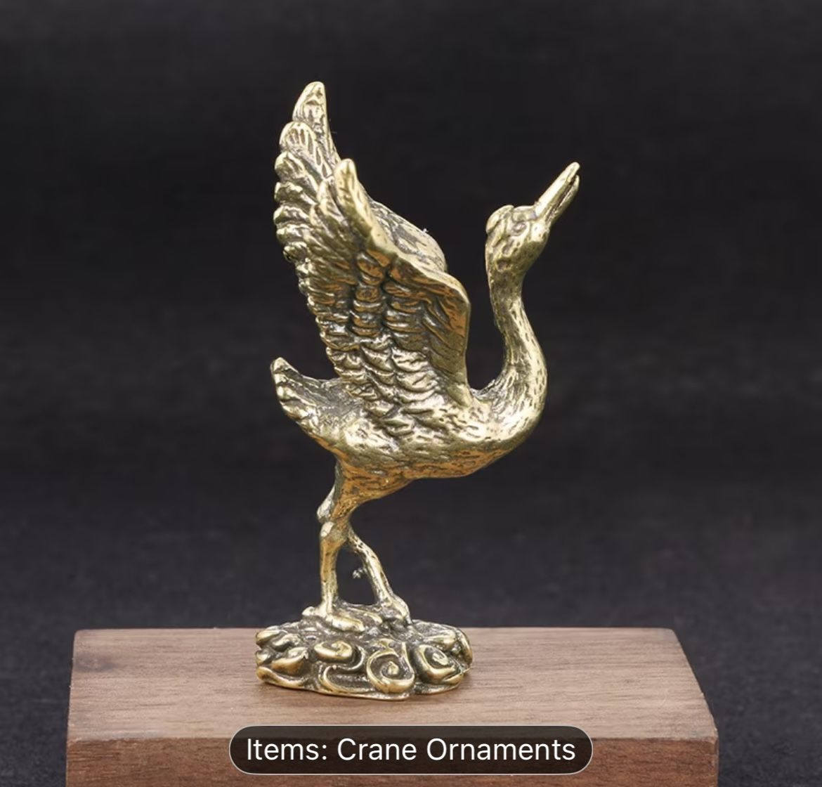 Vintage Brass Crane Figurine - Elegant Standing Bird Statue with Intricate Details, Durable Yellow-Golden Collectible Decor for Home & Office Desk, No