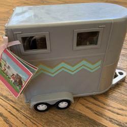 Like New Lori Horse Trailer For 6” Horses