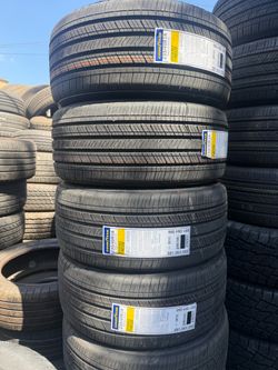 235/40/18 Good Year set of 4 new tires
