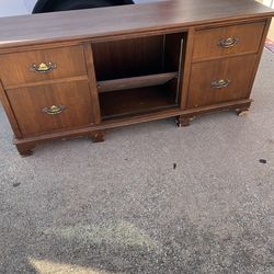 Credenza