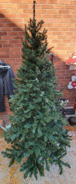 7' Artificial Christmas Tree in Box (lights not working)
