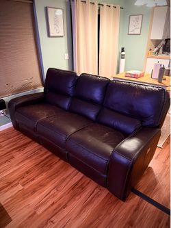 Dark Brown Leather Couch Set w Powered Leg & Headrest