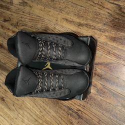 Jordan Retro 13 Black Cat Size 8