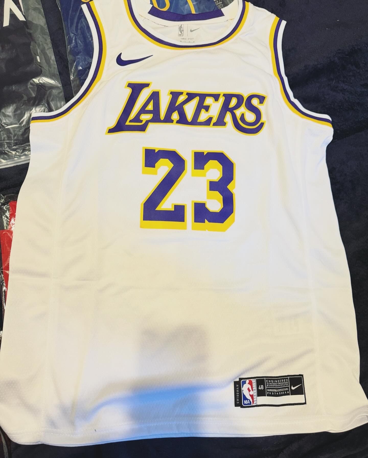 LEBRON JAMES JERSEY 