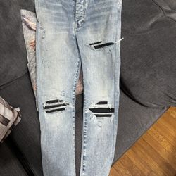 Amiri Jeans Size 30
