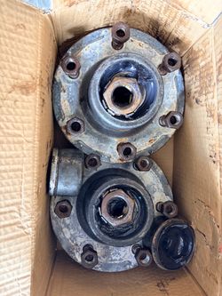 Boat trailer 6 lugs hub