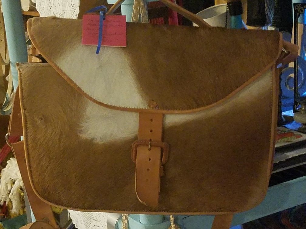 Mexican leather handmade Messenger Bag.