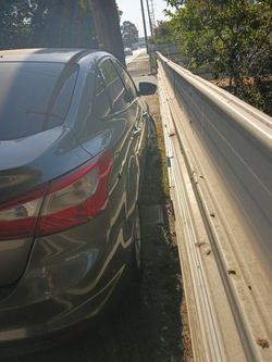 Para partes lo vendo todo completo ofrecerme tengo todo en regla