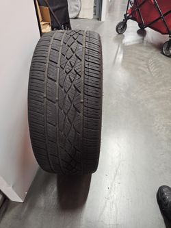 2021 Nissan Altima Tire
