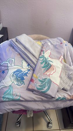 Twin Size Unicorn Purple Bedding