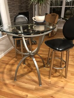 Table With Two Chairs 