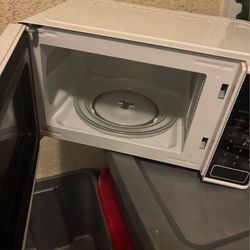 Microwave