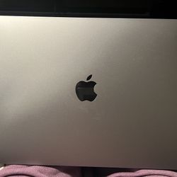 MacBook Pro 13