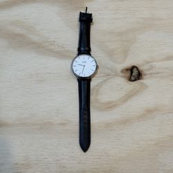 Cluse Classic Watch Black and Silver
