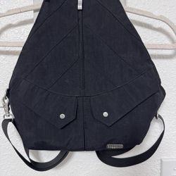 Bagallini Backpack  3 Outside Pockets 