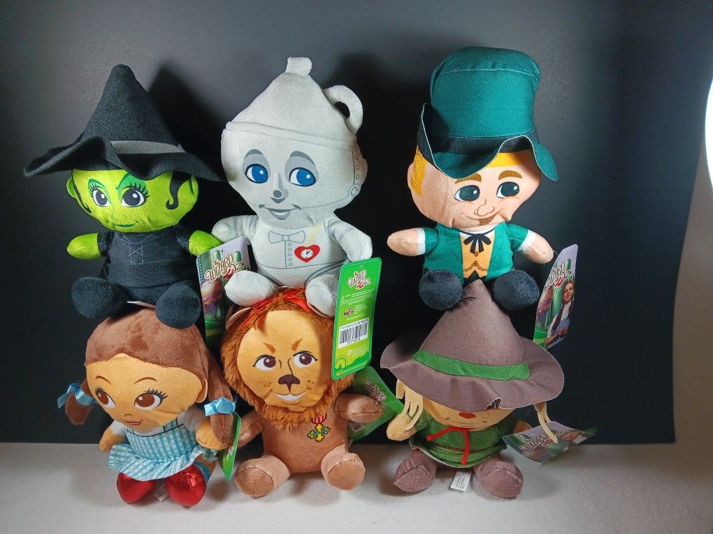 The Wizard of Oz Moviei Set of 6 Toy Scarecrow 7” Stuffed Animal Plush Doll