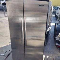 KITCHEN AID STAINLESS STEEL FRIDGE 