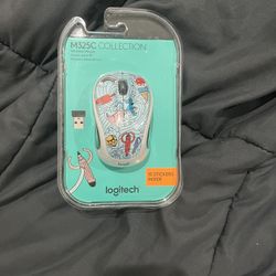Logitech M325C Wireless Mouse