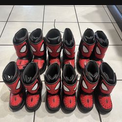 NEW Kids Spider Man Snow Boots Winter Warm Waterproof Light Up Size 7 to 10