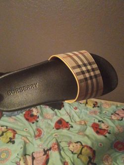 BURBERRY