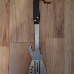 Guitar Shaped BBQ Grilling Spatula 
Cooking Outdoor Grill 