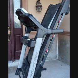 Pro form Treadmill 