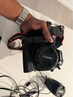 Canon EOS 90D