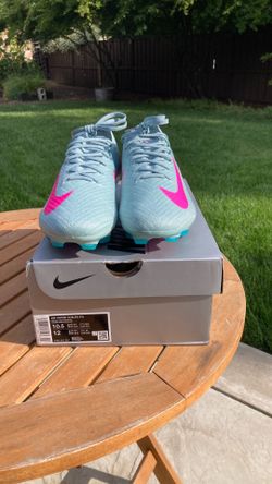Nike Mercurial Vapor 16 Elite size 10.5 new in box