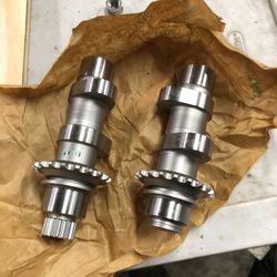 Harley Cams