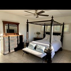 Gorgeous Solid Wood 6-piece Bedroom Set Queen 