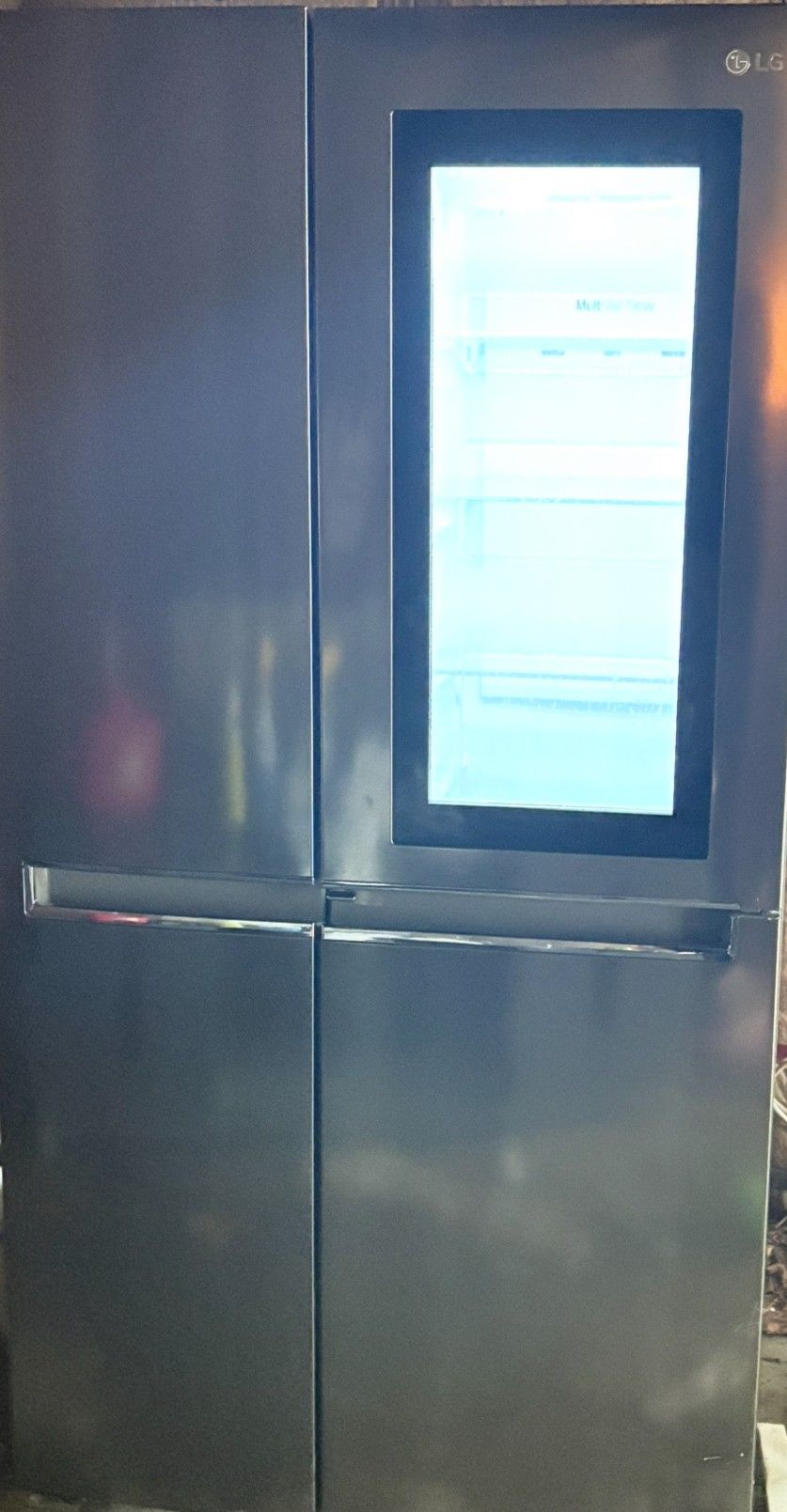 Refrigerator/ LG LRSES2706V / 02