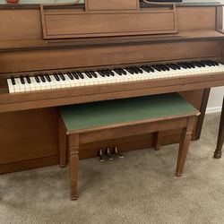 Hobart M.cable piano